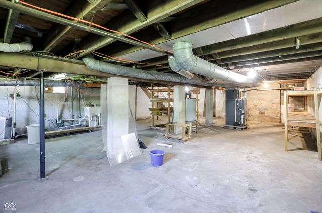 6429 Shanghai Road, Indianapolis, IN 46278