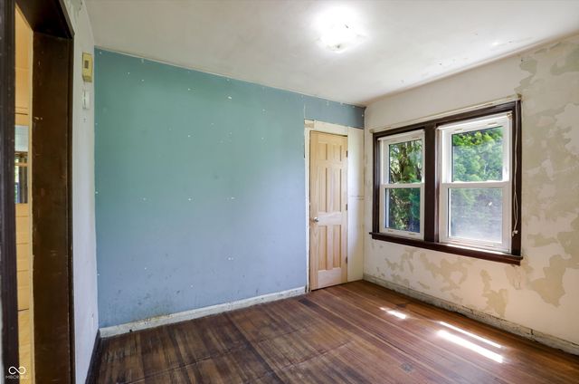 6429 Shanghai Road, Indianapolis, IN 46278