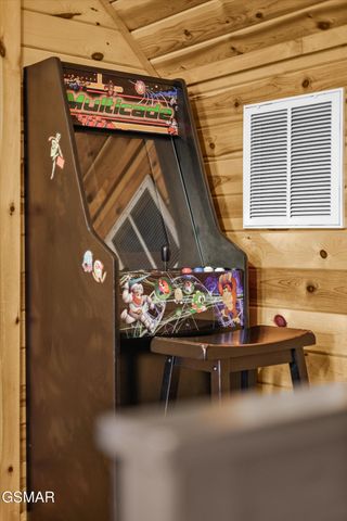 143 White Oak Resort Way, Gatlinburg, TN 37738