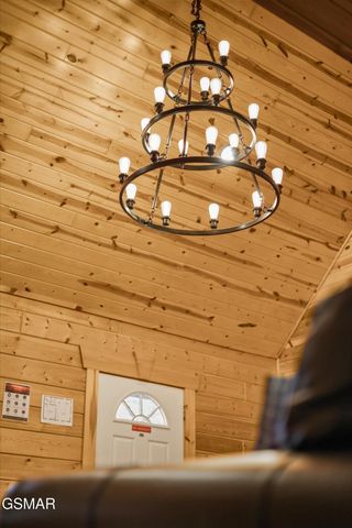 143 White Oak Resort Way, Gatlinburg, TN 37738