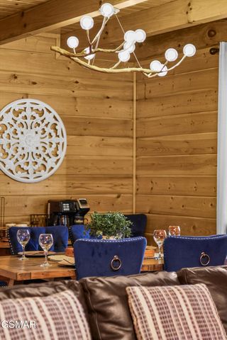 143 White Oak Resort Way, Gatlinburg, TN 37738