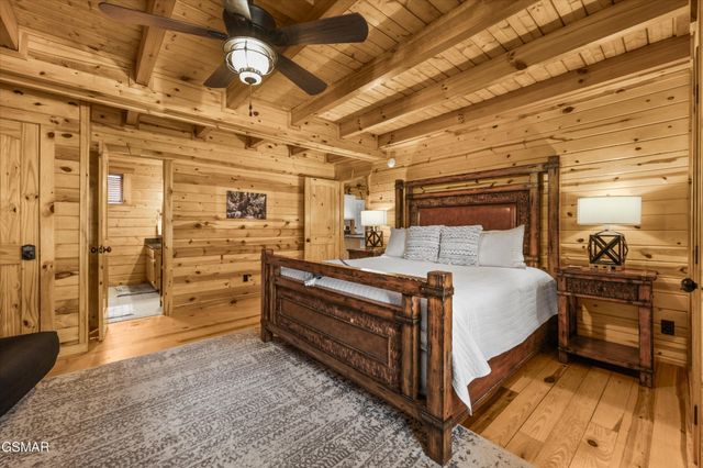 143 White Oak Resort Way, Gatlinburg, TN 37738