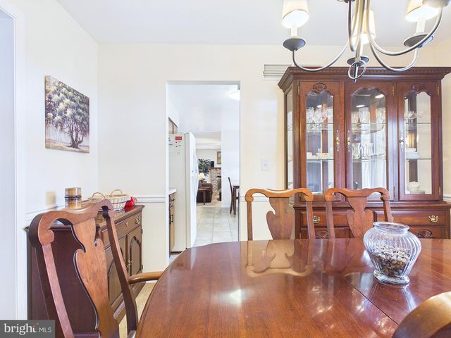 2414 RYE CIRCLE, Mechanicsburg, PA 17055