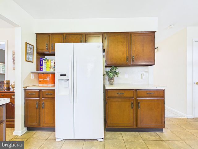 2414 RYE CIRCLE, Mechanicsburg, PA 17055