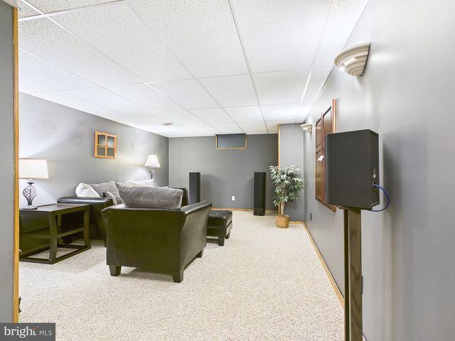 2414 RYE CIRCLE, Mechanicsburg, PA 17055