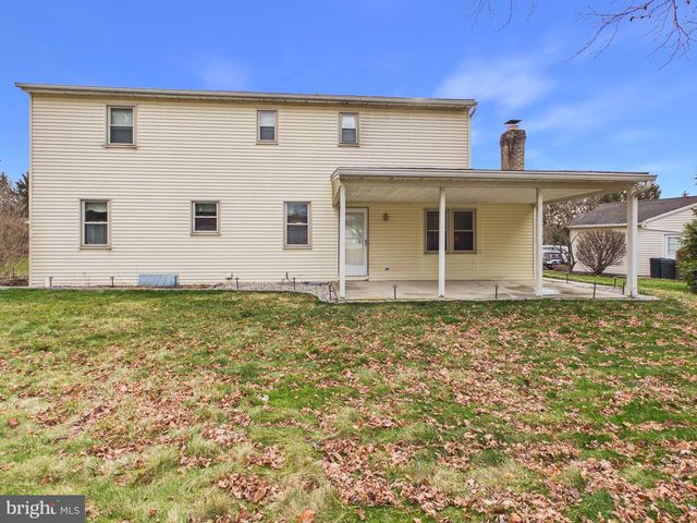 2414 RYE CIRCLE, Mechanicsburg, PA 17055