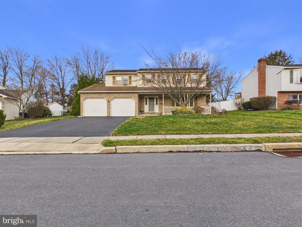 2414 RYE CIRCLE, Mechanicsburg, PA 17055
