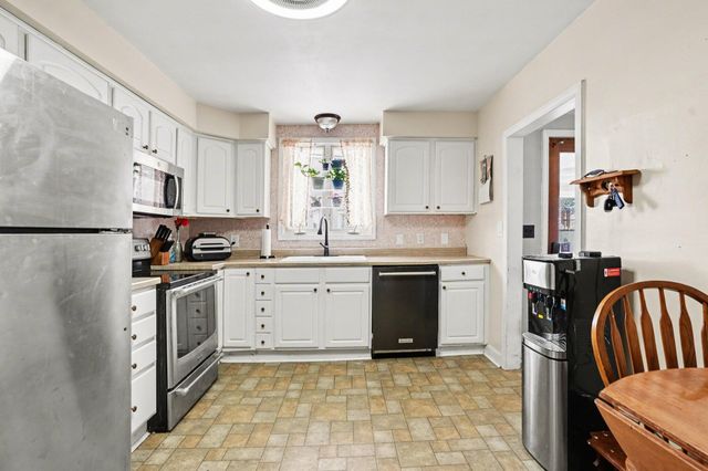 311 Lewis Street, Watervliet City, MI 49098