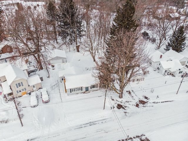 311 Lewis Street, Watervliet City, MI 49098