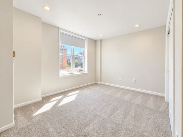 73 Chelsea St 109, Boston, MA 02129