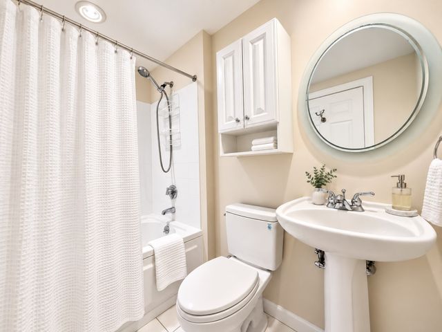 73 Chelsea St 109, Boston, MA 02129