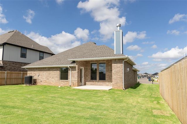 15228 Bedford Road, Edmond, OK 73013