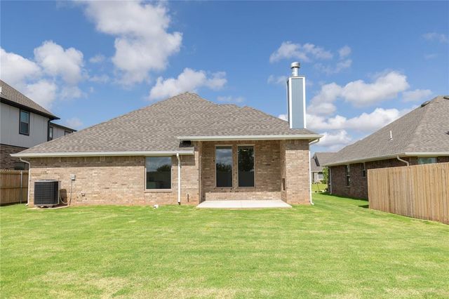 15228 Bedford Road, Edmond, OK 73013