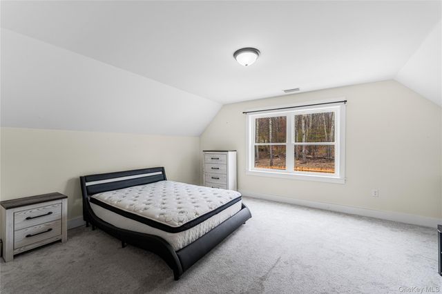 164 Shawanga Lodge Road, Bloomingburg, NY 12721