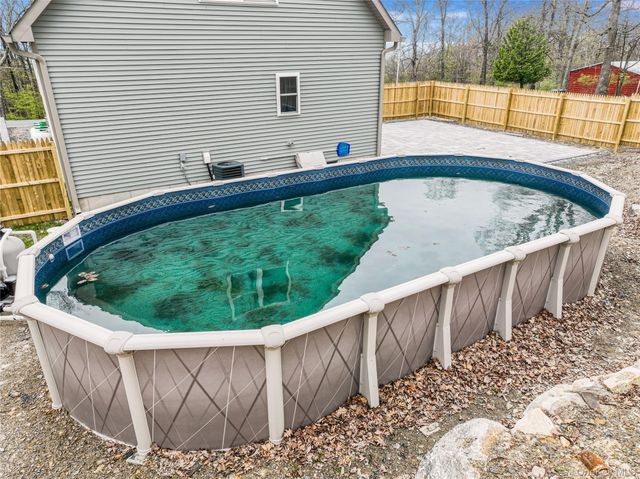 164 Shawanga Lodge Road, Bloomingburg, NY 12721