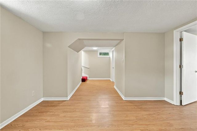 125 N Jeffreys Street, Pleasant Hill, MO 64080