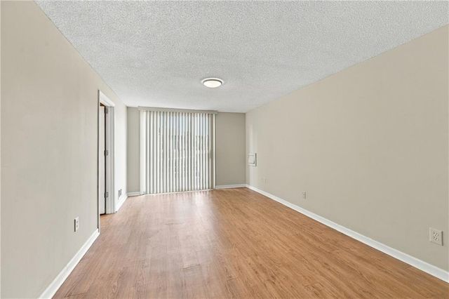 125 N Jeffreys Street, Pleasant Hill, MO 64080
