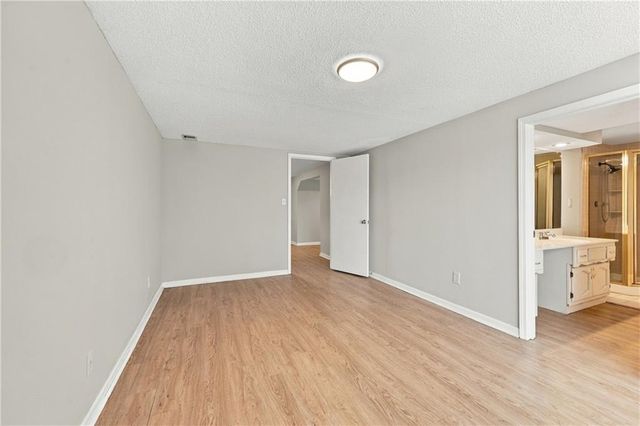 125 N Jeffreys Street, Pleasant Hill, MO 64080