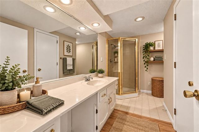 125 N Jeffreys Street, Pleasant Hill, MO 64080
