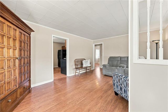 125 N Jeffreys Street, Pleasant Hill, MO 64080