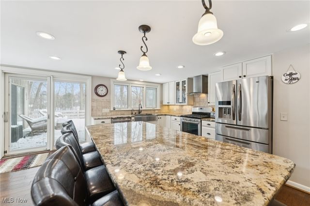 604 W Acadia Point, Aurora, OH 44202