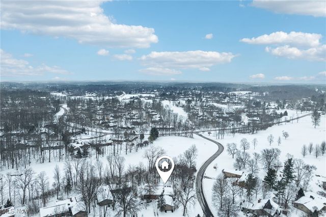 604 W Acadia Point, Aurora, OH 44202