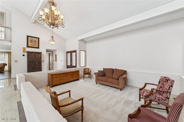 604 W Acadia Point, Aurora, OH 44202