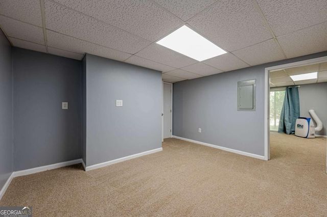 1028 Huntington Trace SE, Smyrna, GA 30082