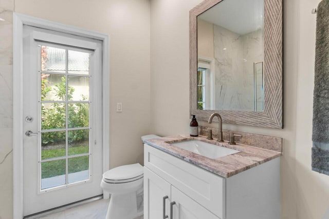 15621 Latina Place, Wellington, FL 33414