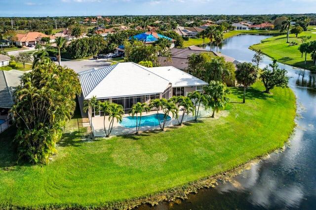 15621 Latina Place, Wellington, FL 33414