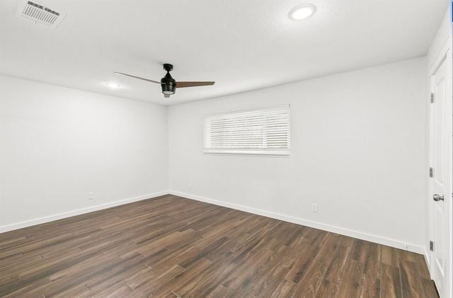 201 San Saba Street, Richwood, TX 77531
