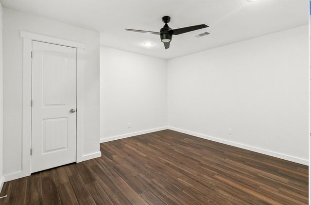 201 San Saba Street, Richwood, TX 77531