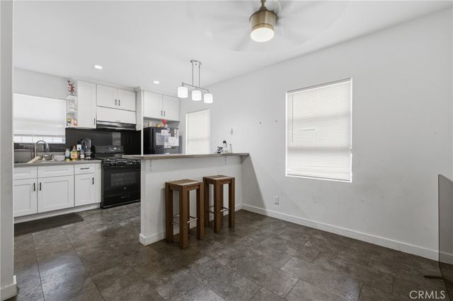 428 E Oaks, Compton, CA 90221