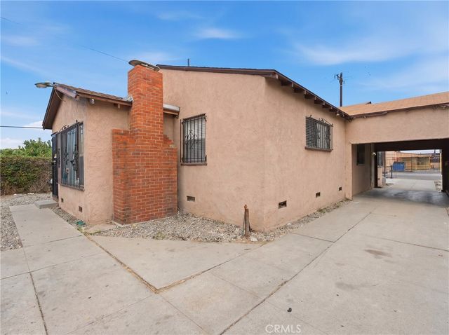 428 E Oaks, Compton, CA 90221