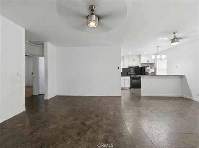428 E Oaks, Compton, CA 90221