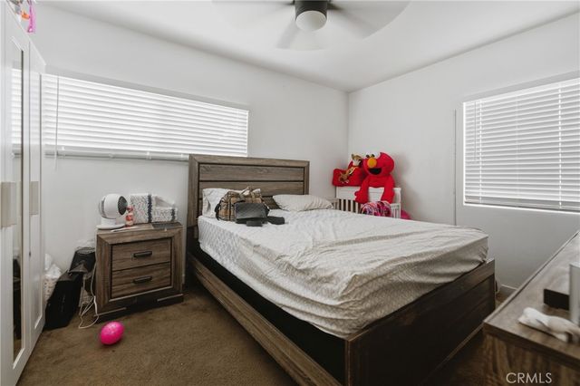 428 E Oaks, Compton, CA 90221