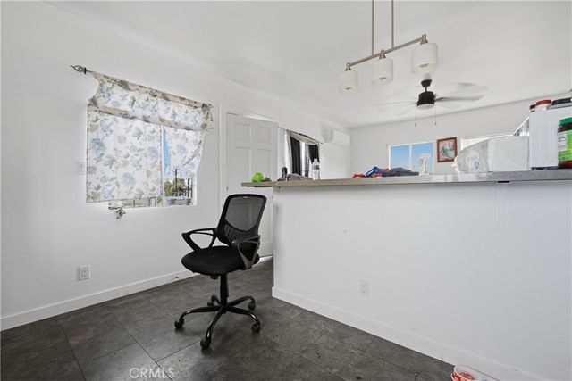 428 E Oaks, Compton, CA 90221