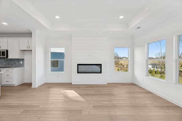 3159 Rolling Brook Drive, Columbia, TN 38401