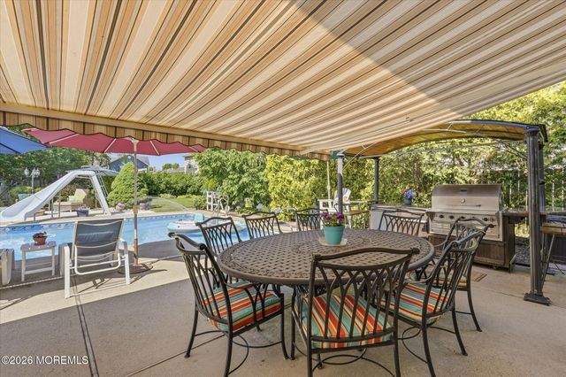 902 10th Street, Union Beach, NJ 07735