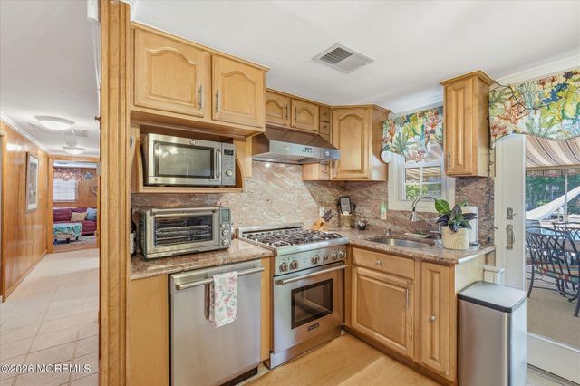 902 10th Street, Union Beach, NJ 07735
