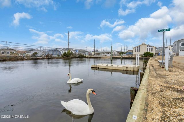 121 W Pelican Way, Lavallette, NJ 08735