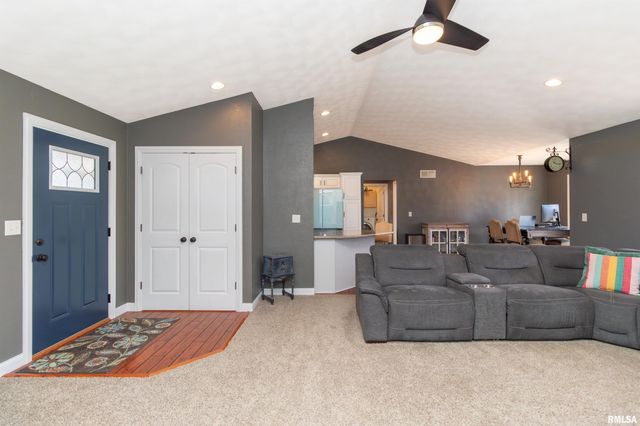 26 OSPREY Court, Pekin, IL 61554