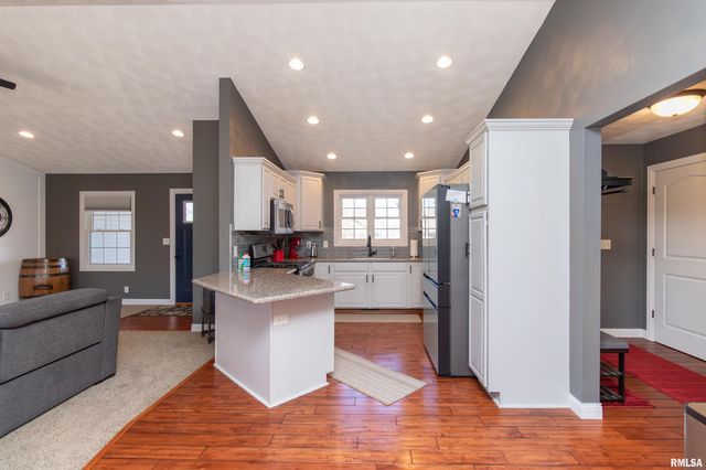 26 OSPREY Court, Pekin, IL 61554