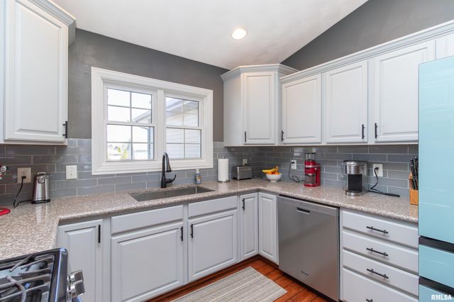 26 OSPREY Court, Pekin, IL 61554