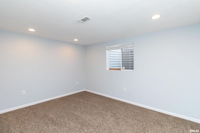 26 OSPREY Court, Pekin, IL 61554