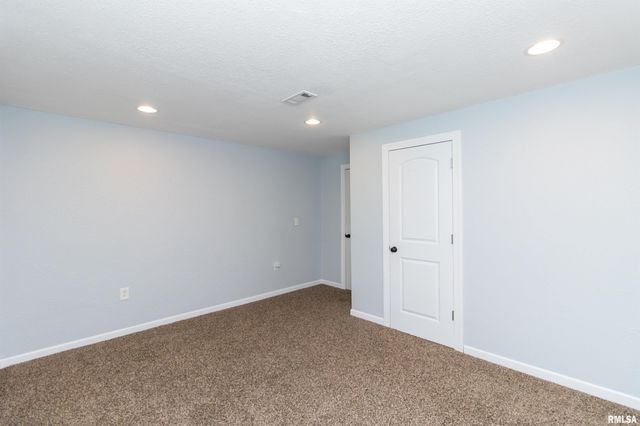 26 OSPREY Court, Pekin, IL 61554