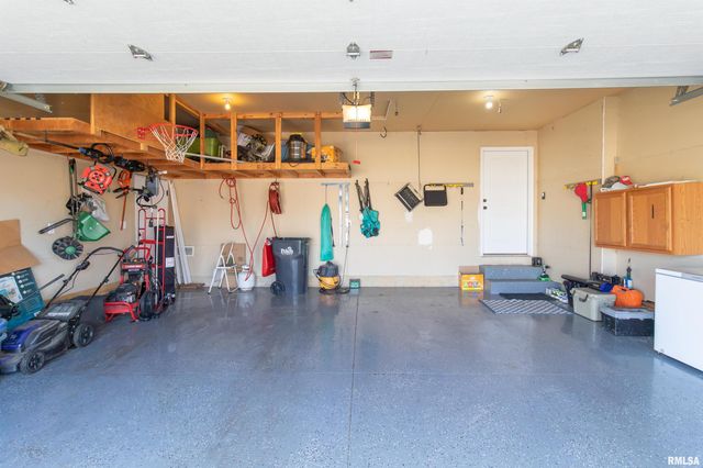 26 OSPREY Court, Pekin, IL 61554