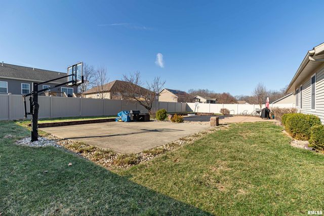 26 OSPREY Court, Pekin, IL 61554