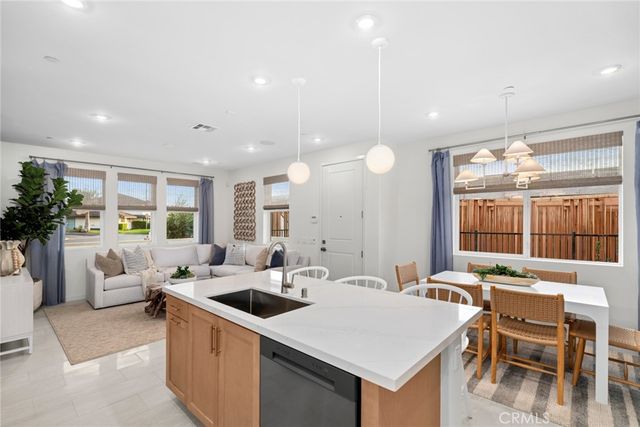 5799 Santa Barbara Avenue, Garden Grove, CA 92845