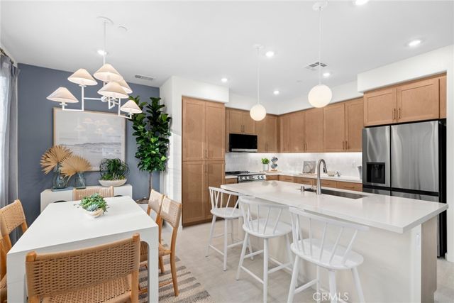 5799 Santa Barbara Avenue, Garden Grove, CA 92845